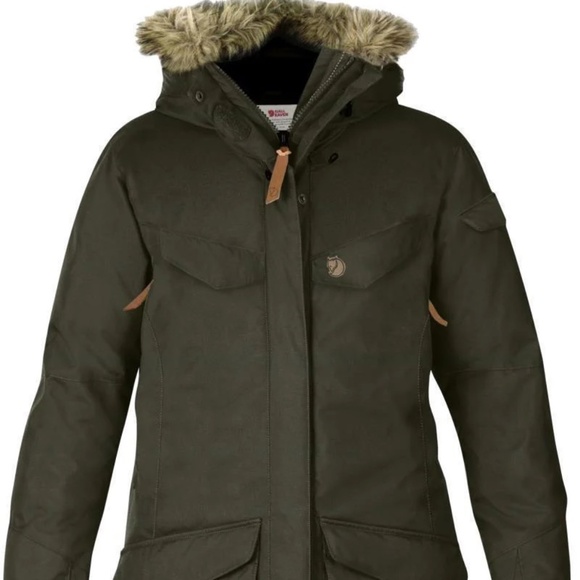 Fjällräven Nuuk Parka NWOT (Laurel Green) - Picture 3 of 3